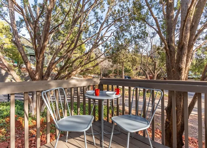 Treehouse Vibes, Peaceful, Stylish And Close To Trails * Sedona